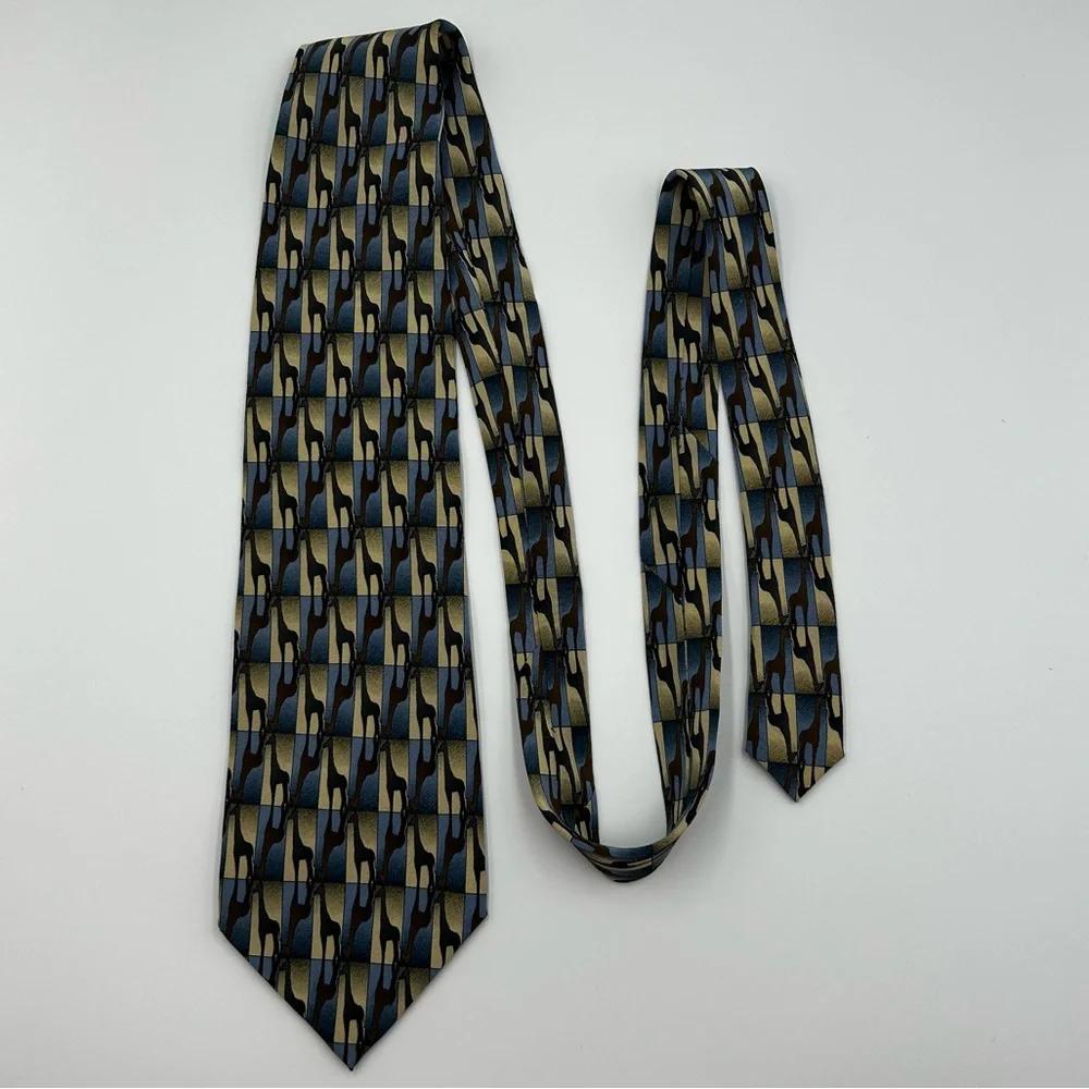 The Nature Conservancy Men's Tie 100% Silk Giraffes Animal Safari Blue Brown